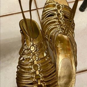 Elegant, Golden, high heels by Aldo - Size 9B